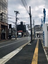 ビ フェイス(Bi-face)/セブンを右手に真っすぐ