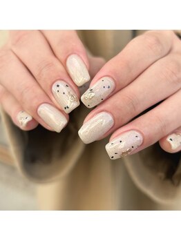 リノ(lino)/ニュアンスネイルに