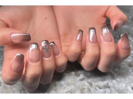 ミラーネイル