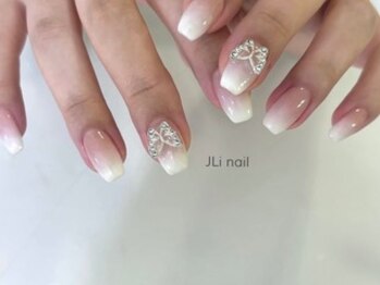 ジュリネイル 吉祥寺(JLi nail)の写真/パラジェル・フィルイン導入店◆こだわりフォルム形成でぷっくりつるんナチュラル美爪魅せ♪吉祥寺の実力店