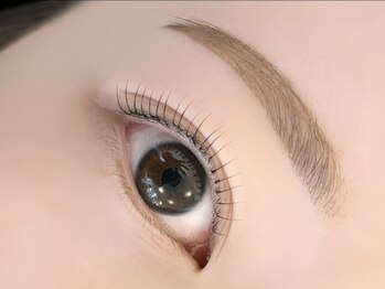 アミ バイ アメリ(AMI by Amelie)/まつパ×アイブロウ：Maya