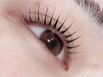 トップブロウ 梅田茶屋町(TOP BROW)の写真/豊富なメニュ-×実力派サロンならではの施術で360度美しい目元が持続☆"日がたっても崩れない目元"を実現♪