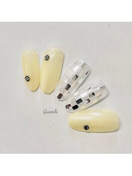 グランチュール(Grantulle)/ホログラムネイル