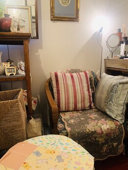 優しいねこ/お客様専用の椅子