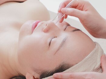 プチボヌール(petit bonheur)/毛穴吸引