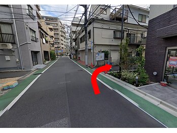 小桜はり灸 整体院 江戸川橋店/駐輪場案内2