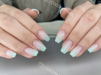 ココナッツネイル/