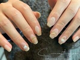 シンプルニュアンス　担当徳永