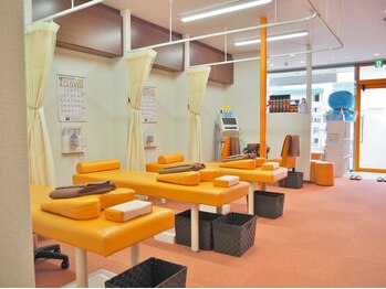 まいれ鍼灸院整骨院 整体院 大津市膳所院/施術スペース