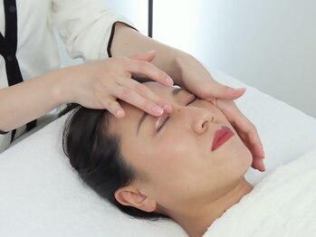 美容整体・フェイシャルエステ　noa.【ノアドット】の写真/現役看護師のプライベートサロンで頭蓋骨調整付き★初回小顔矯正60分5000円！理想の自分へ