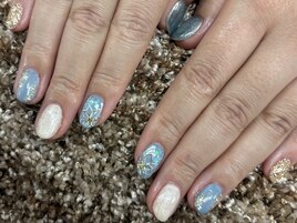 〇キレイめ冬フラワーネイル