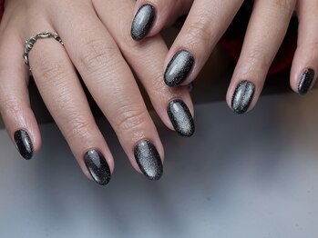 モモネイル(momonails)/マグネットネイル