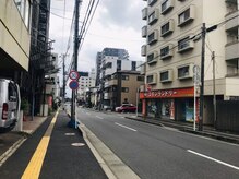 ビ フェイス(Bi-face)/コインランドリー右手に真っすぐ