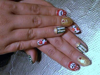 オーロラ(AurorA)/だるまと椿の和デザイン