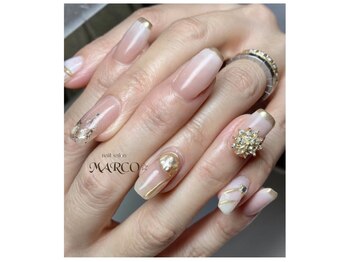 ネイルサロン マルコ(nail salon MARCO)/白グラデーション