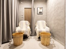 リリ 京急鶴見店(RIRI)の雰囲気（膝までの木桶足浴）