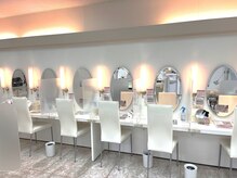 シーボン 宇都宮店の雰囲気（メイクブースもご用意。お出かけ前にもお立ち寄りいただけます！）