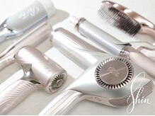 シン(Shin)/リファのアイテムでお仕上げ