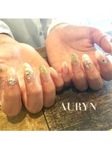 アウリン(AURYN)/ヌーディホワイト