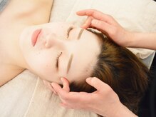 エクボ 立川店(EKUBO)/【１】頭の筋肉を揉みほぐします