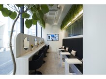 インフィニーズ(INFINEEZ)/カフェスペース完備