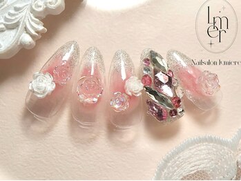 リュミエール(Lumiere)/チークマグネット薔薇ネイル