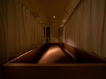 ティズ庵 善(Tiz庵 善)/60～70℃の米ぬかの中へ