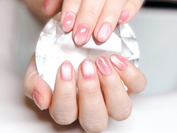 ラーシューシュ(la-chou-chou)/マグネットネイル　¥7000