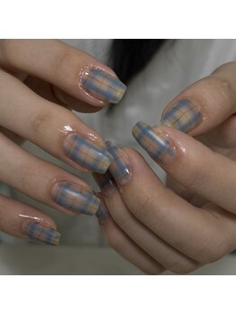 ビー 中町(bii)/水色チェックネイル