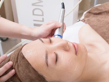 ルミエ 恵比寿店(Lumie)の写真/話題のLDM水玉リフティング！ドイツ製正規マシン採用★超音波の力で肌トラブル改善&ハリ艶UP♪若見え肌◎