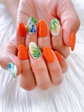 シャルムネイル(CharMe Nail)/手描きのリーフネイル