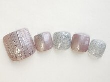 キャンアイドレッシー 府中/フットネイル　トレンド　夏