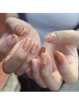 ビー 中町(bii)/オレンジネイル