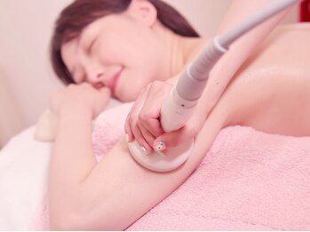 ラナン(Ranan)の写真/<人気No.2★ブライダルにも◎>二の腕&首肩~背中まで厚みを取り、ほっそり華奢みえ♪痩せて姿勢改善まで叶う