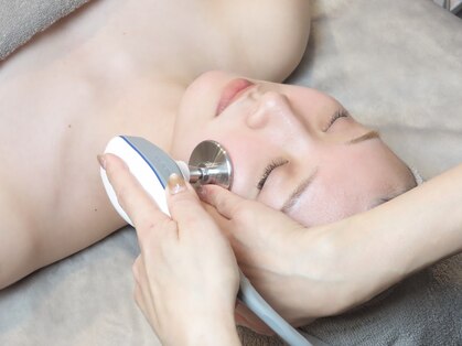 B.enari-Moa INDIBA BEAUTY SALONの写真