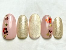 ティユール(TILLEUL)の雰囲気（季節に合わせたアートもご用意☆）