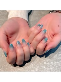 ブルーグラデーションネイル