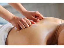 エイム(aim)/全身アロマオイル【背中】