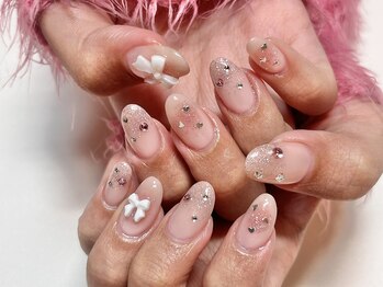 ガーリーネイル