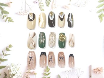 ルビークラウン(Ruby Crown)/2月定額 8400円(税込)