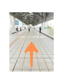 ヨサパーク ミリナ(YOSAPARK Mirina)/正面右折になります