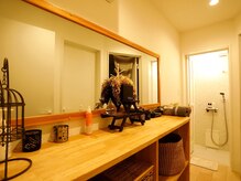 インフィニート(∞)の雰囲気（アメニティも揃うバスルーム/広い更衣室もおひとり様占有です　）