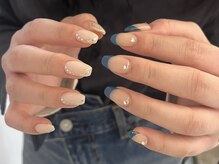 シーセブンビューティ(ccccccc b.)/white × blue