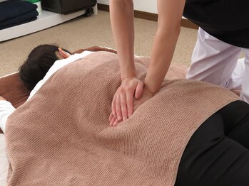 東洋療法 ひまわり/硬くなった股関節を柔らかく