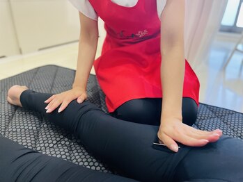 ヨサパーク ナゴミ 金沢八景店(YOSA PARK nagomi)の写真/深部リンパケアで下半身重点♪ハーブ蒸し＋重炭酸マイクロバブル水素足湯で冷えむくみケア！スラリ美脚へ♪