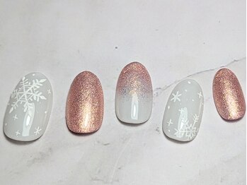 ネイルブレイク リリア(Nail Break lilia)/【初回オフ無料】雪の結晶ラメ