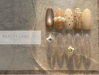 ビューティーラボ 徳島紺屋町店(Beauty labo)の写真/シンプル・可愛い店内サンプルも種類豊富にご用意☆お仕事や家事で忙しい貴方も、隙間時間で美しく♪