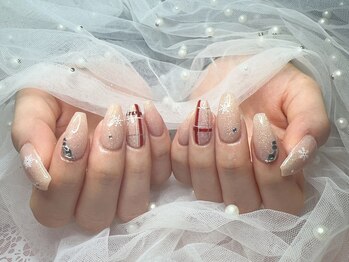 ブリー(Brille)/クリスマスネイル