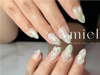 定額デザイン　レースネイル