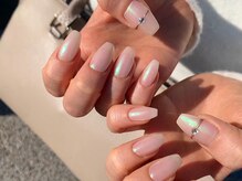 サロンドフォーエイチ(salon de 4H)/話題のリングネイルで美爪に！